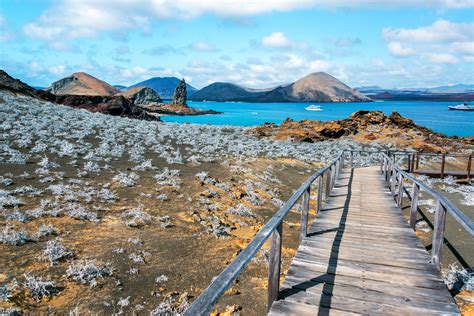 galapagos holiday